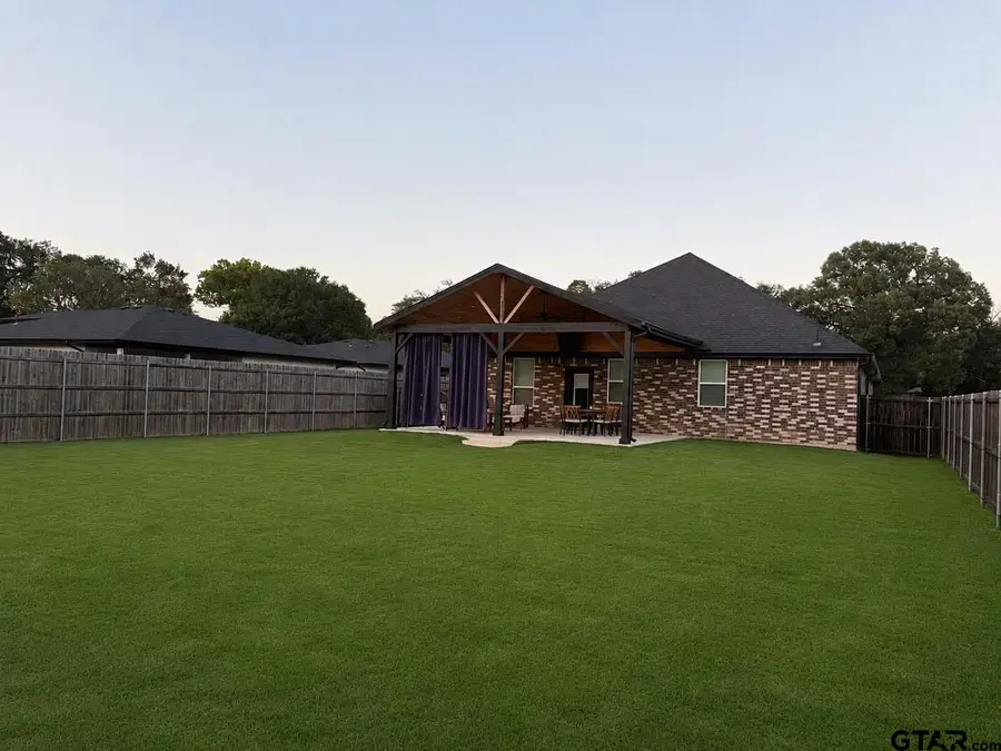600 Lucas Dr., Athens, TX 75752 - #2