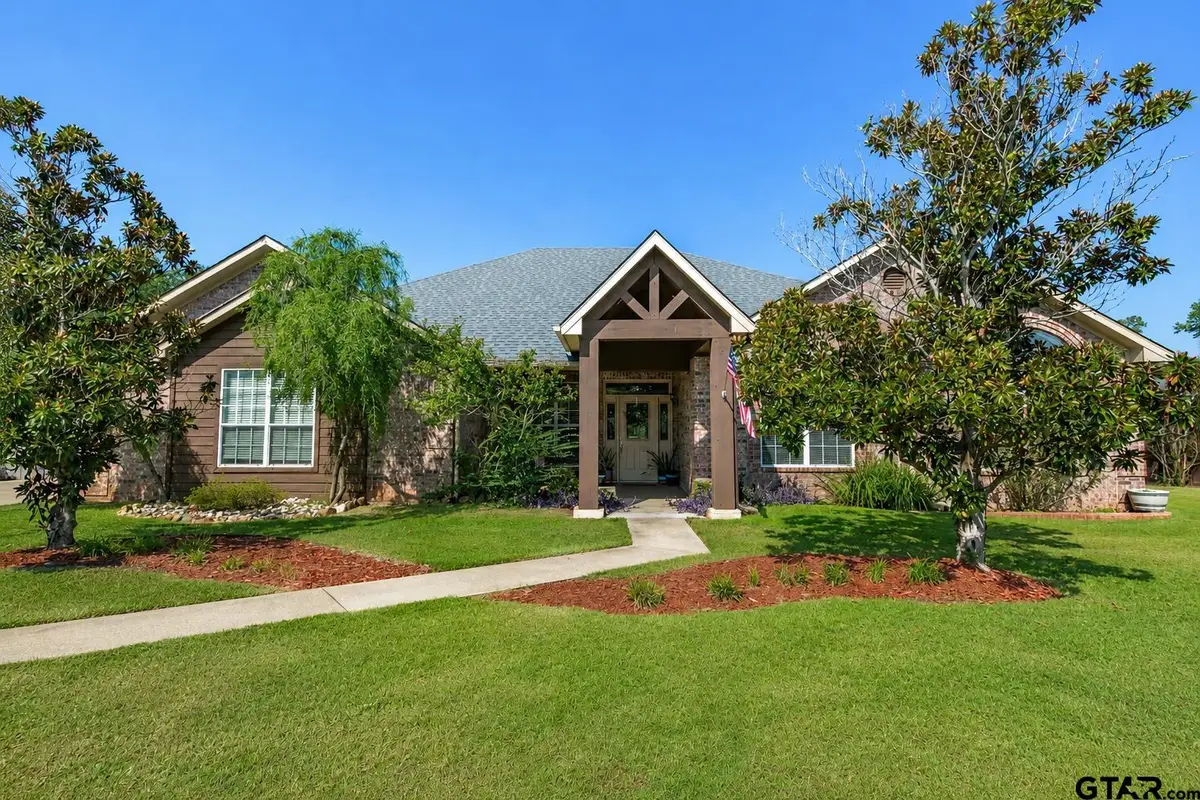 404 Lynn St, Whitehouse, TX 75791 - #1