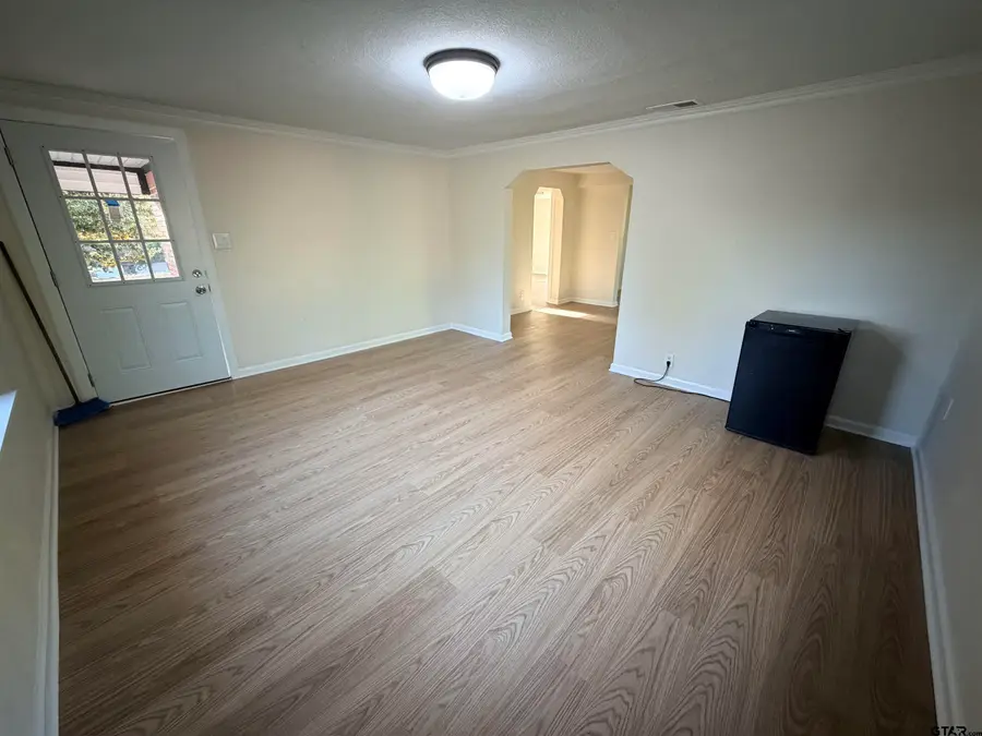 822 W 28th St, Tyler, TX 75702 - #3