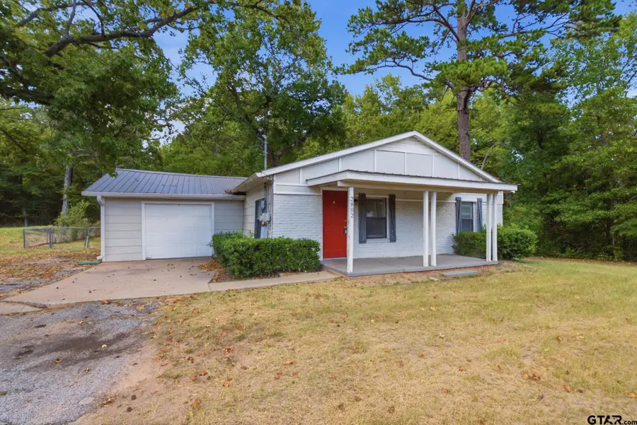 2802 Calloway Rd., Tyler, TX 75707 - #2