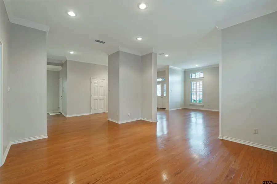 406 Brighton Court, Tyler, TX 75701 - #3
