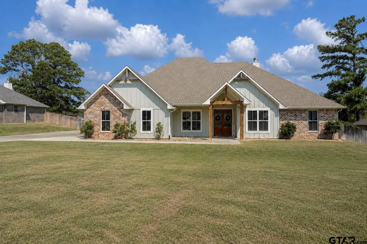 18347 Timber Oaks Drive, Lindale, TX 75771 - #1