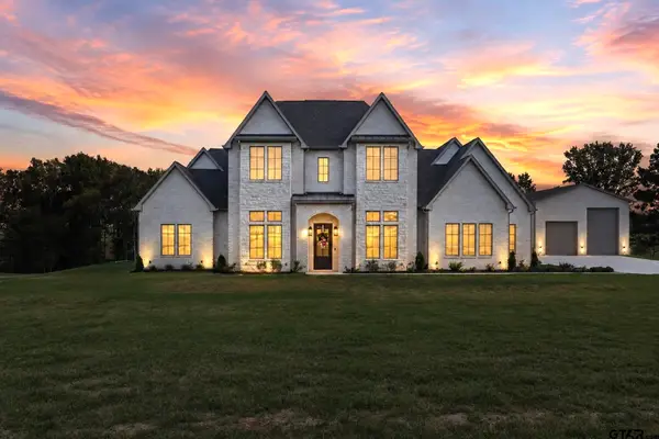 23180 Bridle View Dr, Lindale, TX 75771