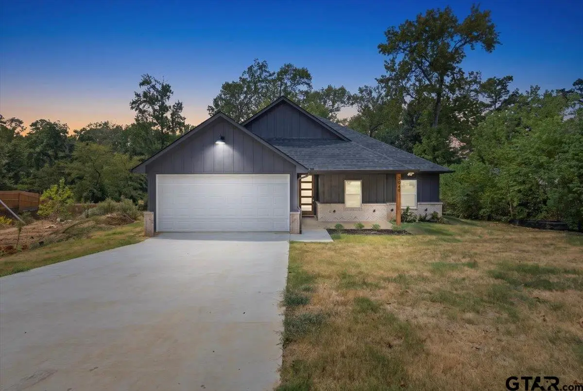 2049 Jackie Ave., Tyler, TX 75701 - #1