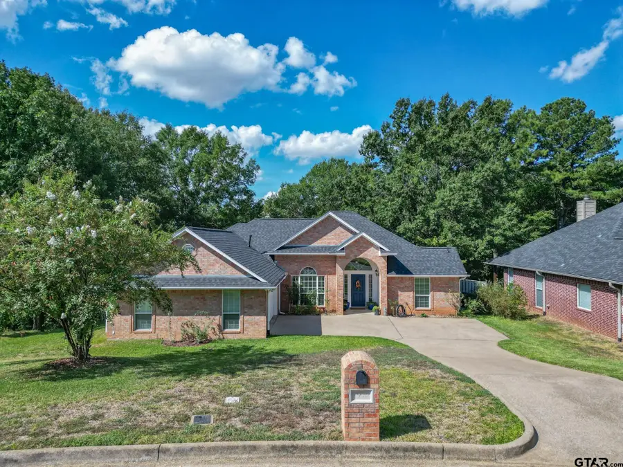 3979 Chapel Woods, Tyler, TX 75707 - #3