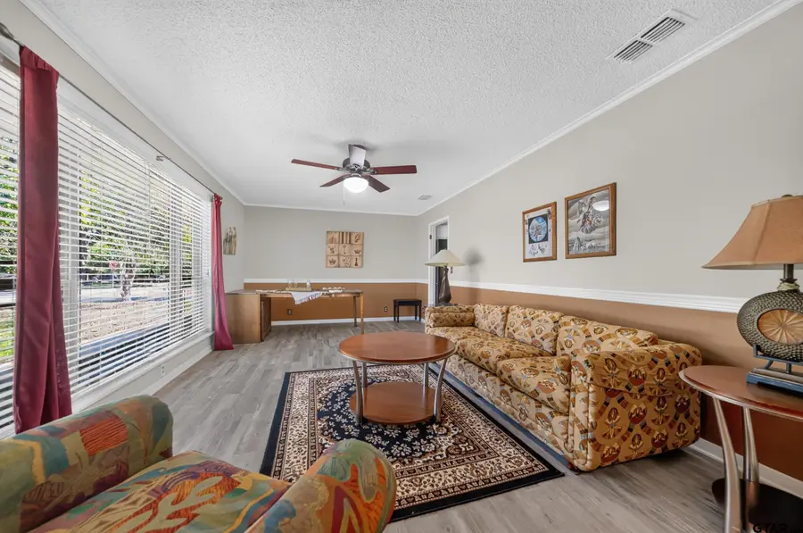 106 Susie Street, Chandler, TX 75758 - #3