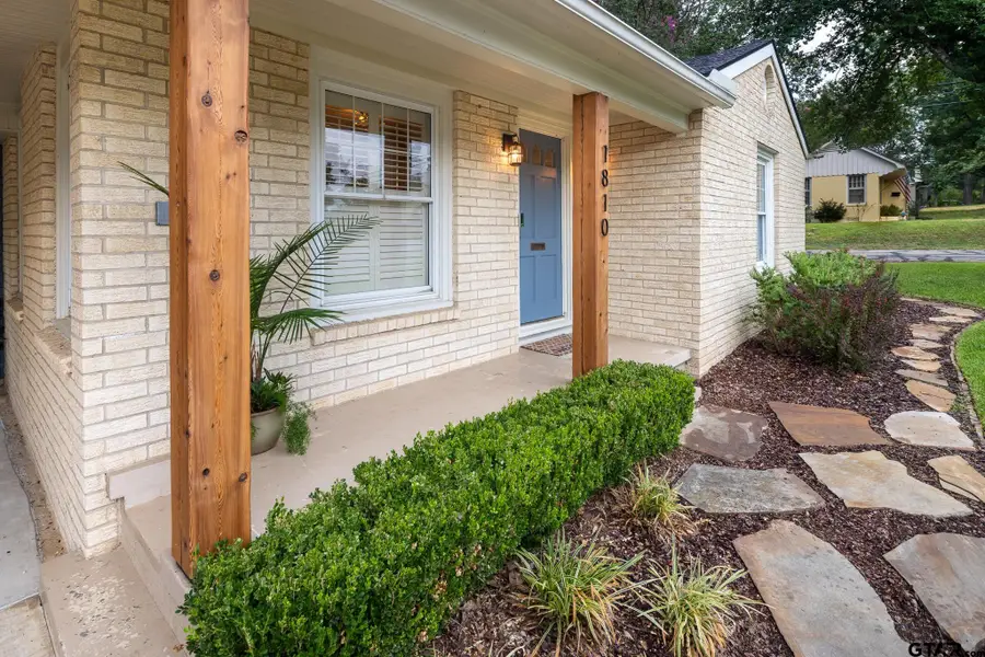 1810 Belmont Dr, Tyler, TX 75701 - #2