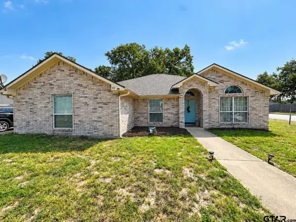 501 Noah Ln, Lindale, TX 75771