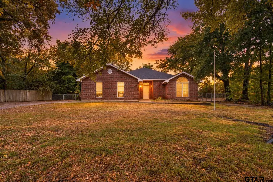 408 Rose Street, Chandler, TX 75758 - #2