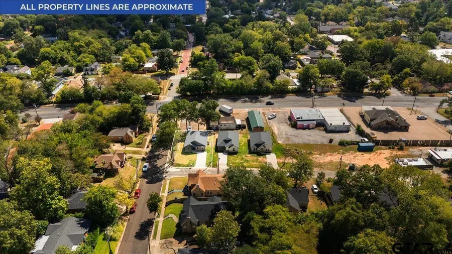 904 Nell Ave., Tyler, TX 75701 - #2