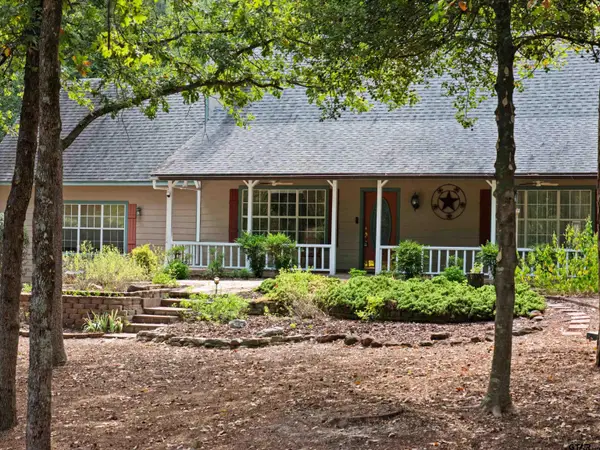 141 Whiporwill, Holly Lake Ranch, TX 75765
