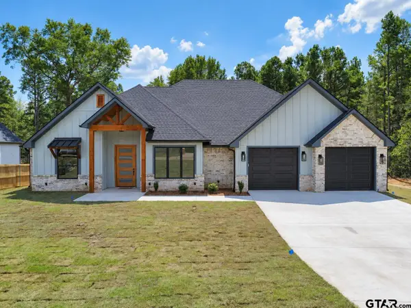 19437 Cedarpark Pl, Lindale, TX 75771