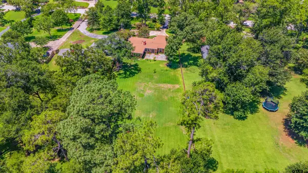 2306 Old Bullard Rd, Tyler, TX 75701