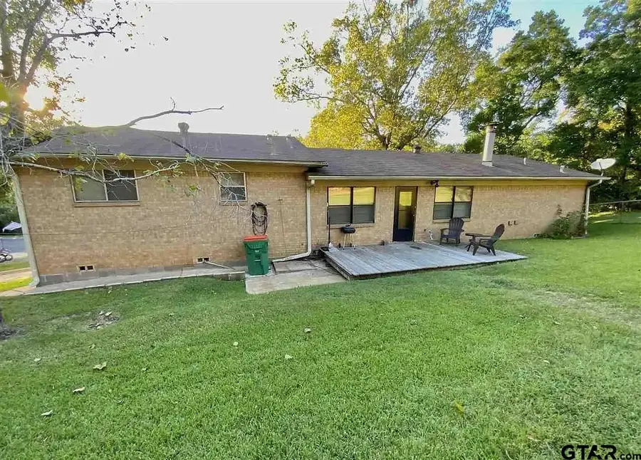 103 Alberta Ave, Henderson, TX 75654 - #3