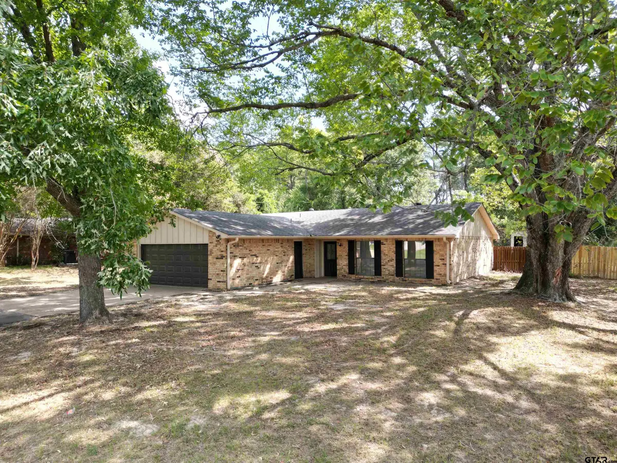 17551 Kristipher Cir, Whitehouse, TX 75791 - #1