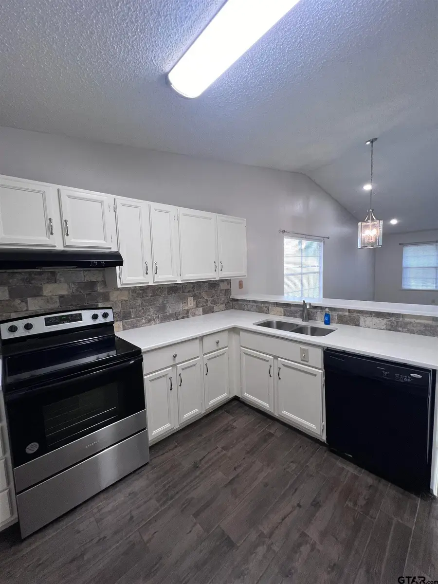 3425 Lexington, Tyler, TX 75701 - #3