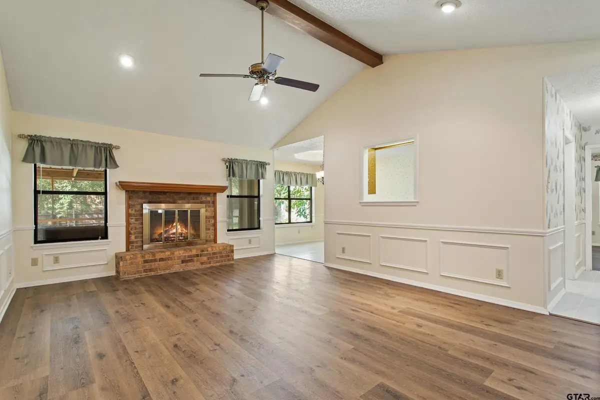 110 Wendy Dr, Whitehouse, TX 75791 - #1