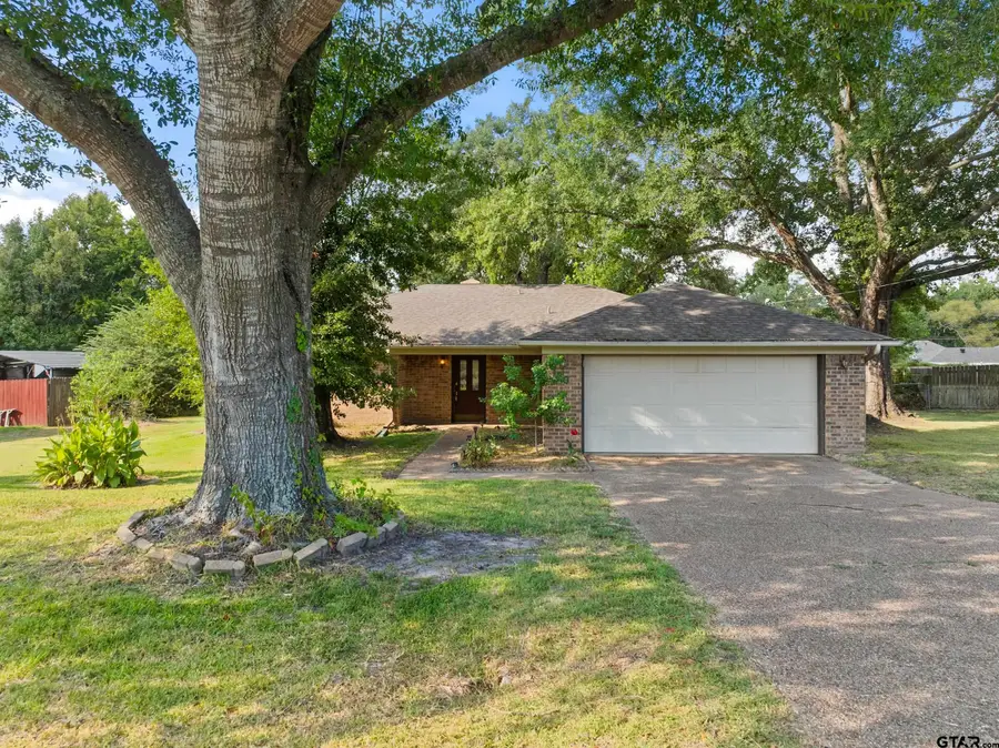 110 Wendy Dr, Whitehouse, TX 75791 - #2