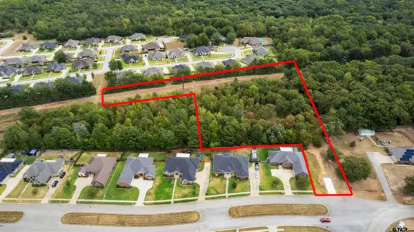 7762 Cherryhill Dr, Tyler, TX 75703