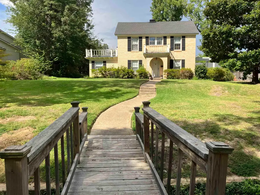 1319 Belmont Dr., Tyler, TX 75701 - #3