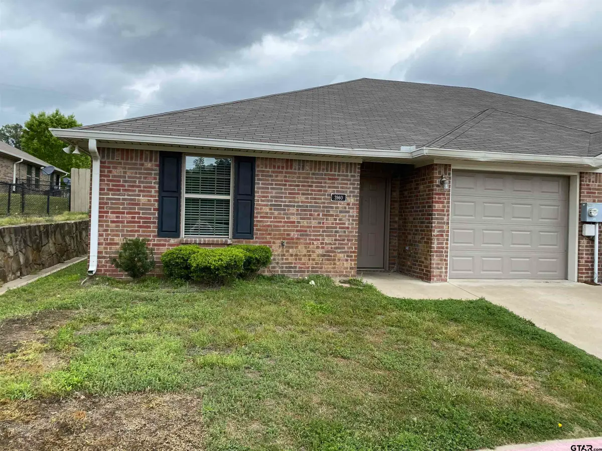 3960 Cottage Dr, Tyler, TX 75701 - #1