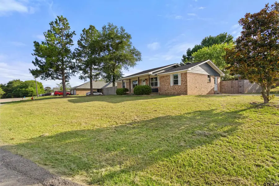 1501 Pearl Street, Lindale, TX 75771 - #2