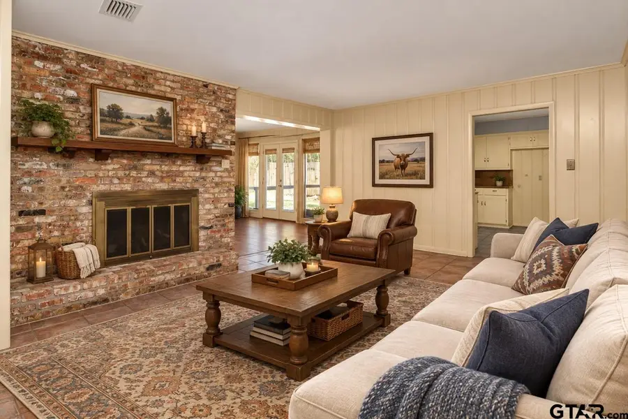 3237 S Keaton, Tyler, TX 75701 - #3