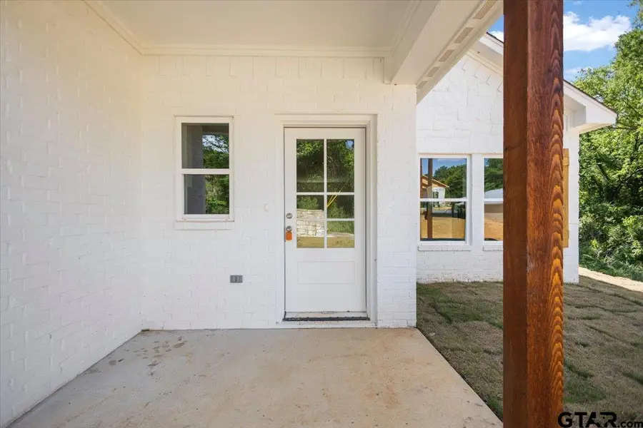 817 Boyd Ave, Tyler, TX 75701 - #2