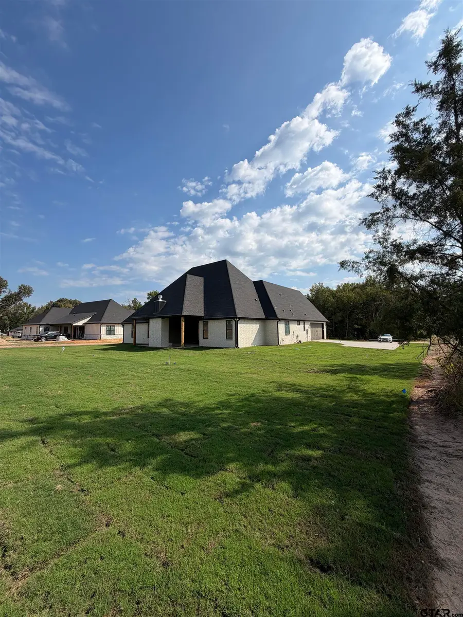 13927 Cedar Hill Ln, Tyler, TX 75704 - #3