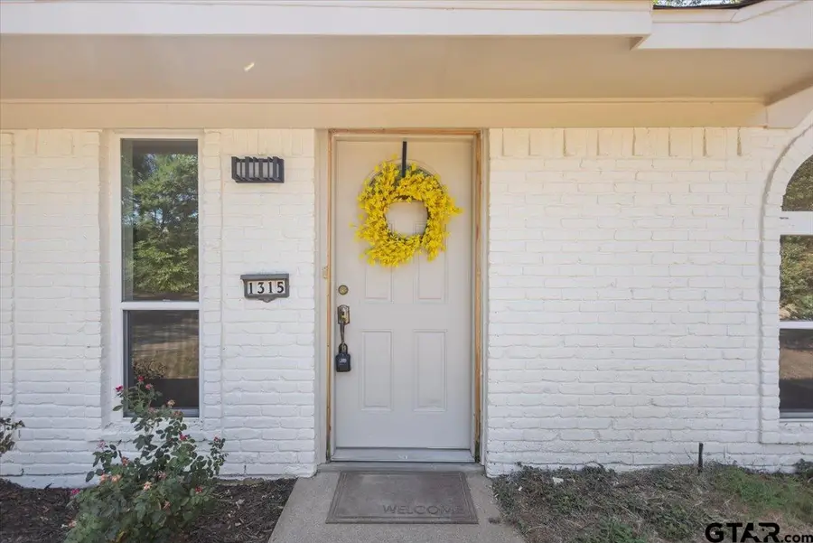 1315 Debbie, Canton, TX 75103 - #3