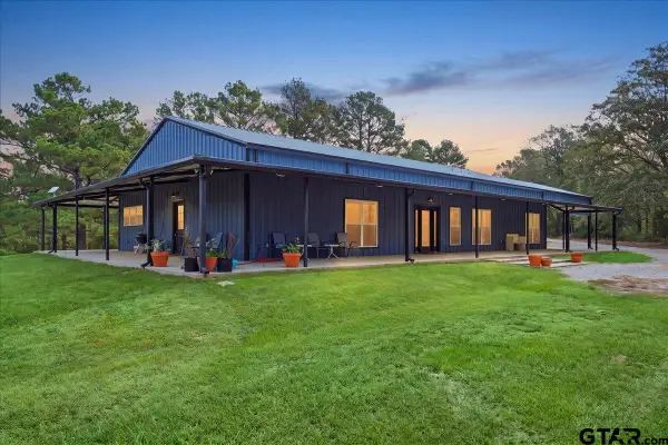 448 County Road 3955, Mineola, TX 75773