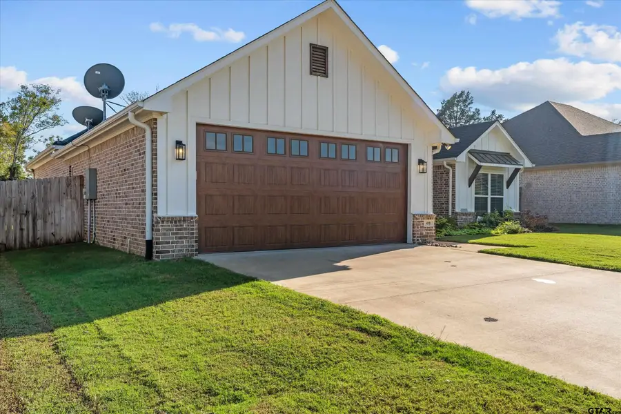 410 Deer Point Cove, Chandler, TX 75758 - #2