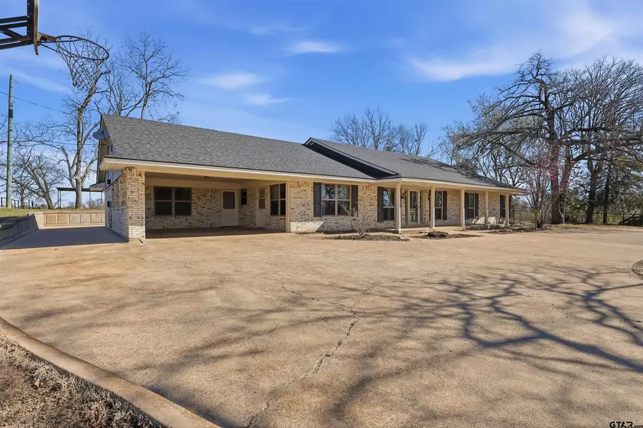 810 W Pine Street, Winnsboro, TX 75494 - #3