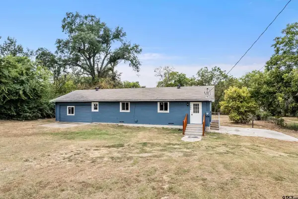 208 Miller Street, Mt Vernon, TX 75457