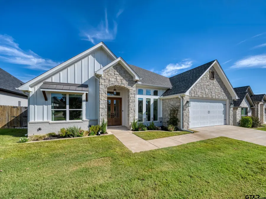 3109 Salado Creek Dr, Tyler, TX 75703 - #2