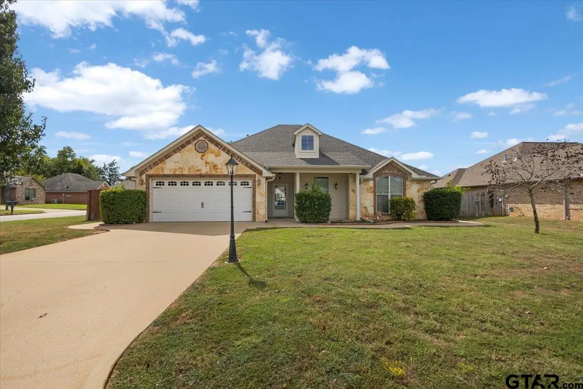 201 Bedford, Bullard, TX 75757 - #1