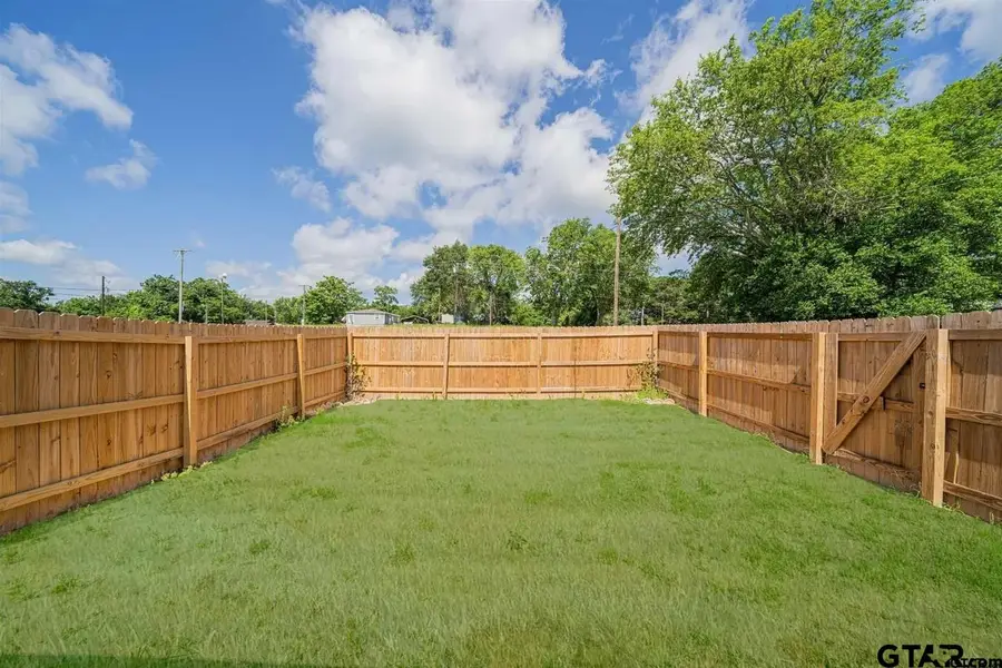 131 Francis Street, Hawkins, TX 75765 - #3