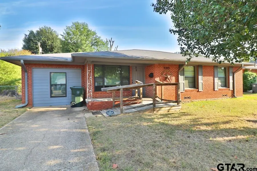 2402 Sampson Drive, Tyler, TX 75701 - #2
