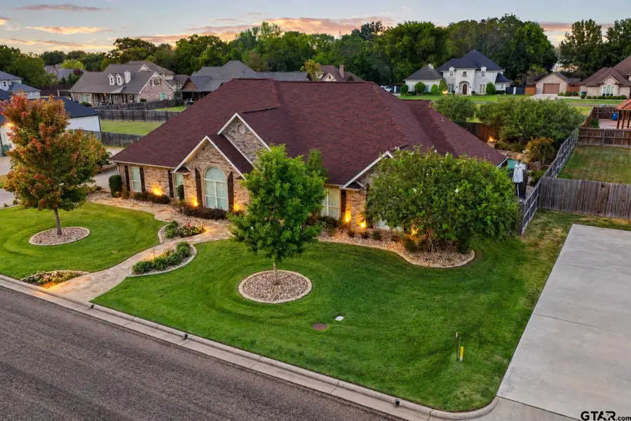 213 Devonshire, Mount Pleasant, TX 75455 - #2