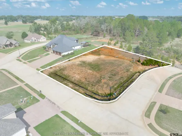 1720 Dylan Ln, Lindale, TX 75771