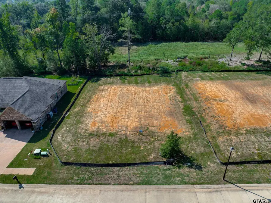 1604 Courtland Ln, Lindale, TX 75771 - #2