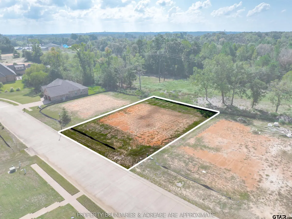 1608 Courtland Ln, Lindale, TX 75771 - #1