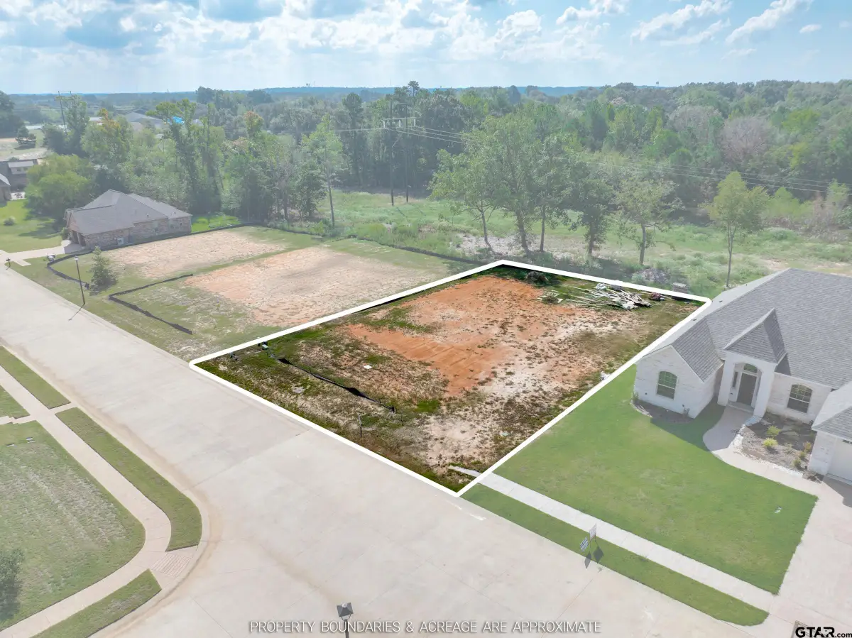 1612 Courtland Ln, Lindale, TX 75771 - #1