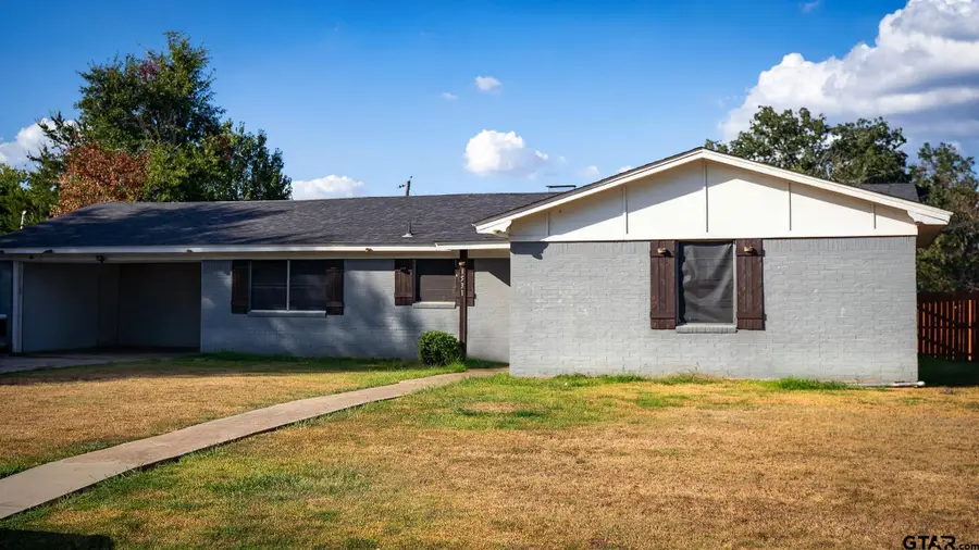 1531 Live Oak St, Sulphur Springs, TX 75482 - #2