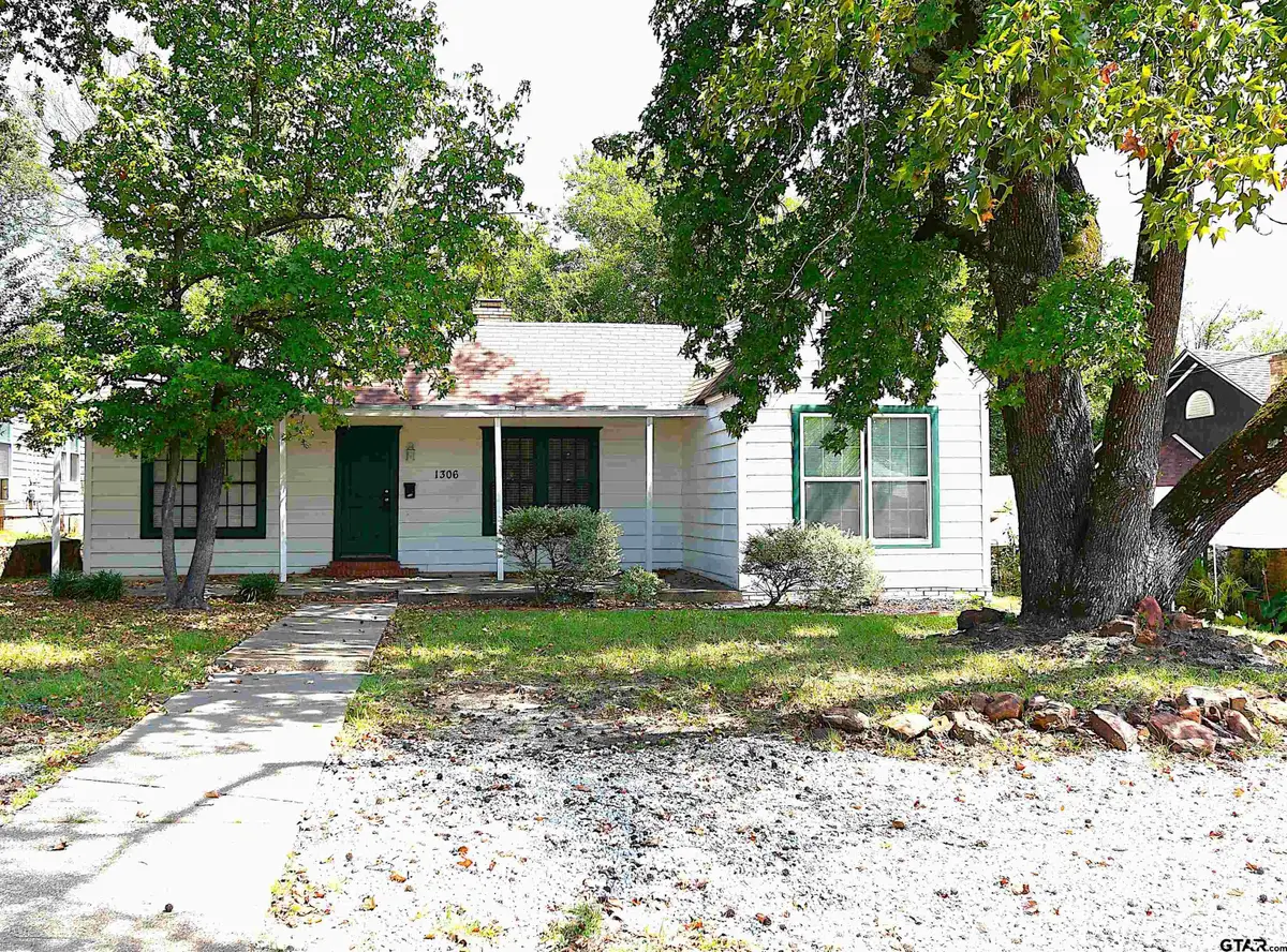 1306 S Glenwood Blvd, Tyler, TX 75701 - #1