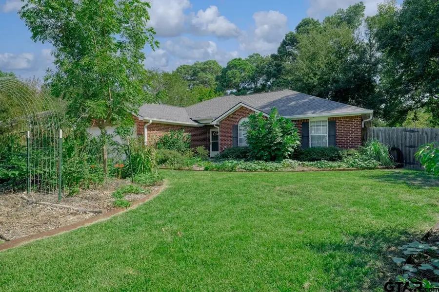 1006 Carol Drive, Lindale, TX 75771 - #2