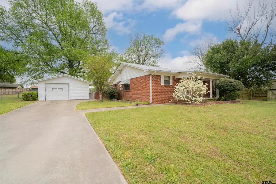 729 S Walnut, Winnsboro, TX 75494 - #3