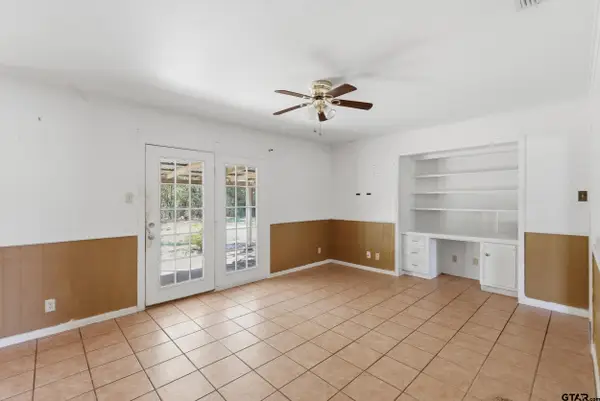 3404 Benbrook Dr, Tyler, TX 75702