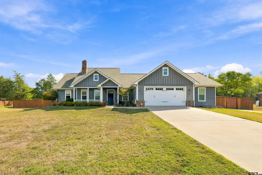 112 E Elmwood Dr, Mount Vernon, TX 75457 - #2