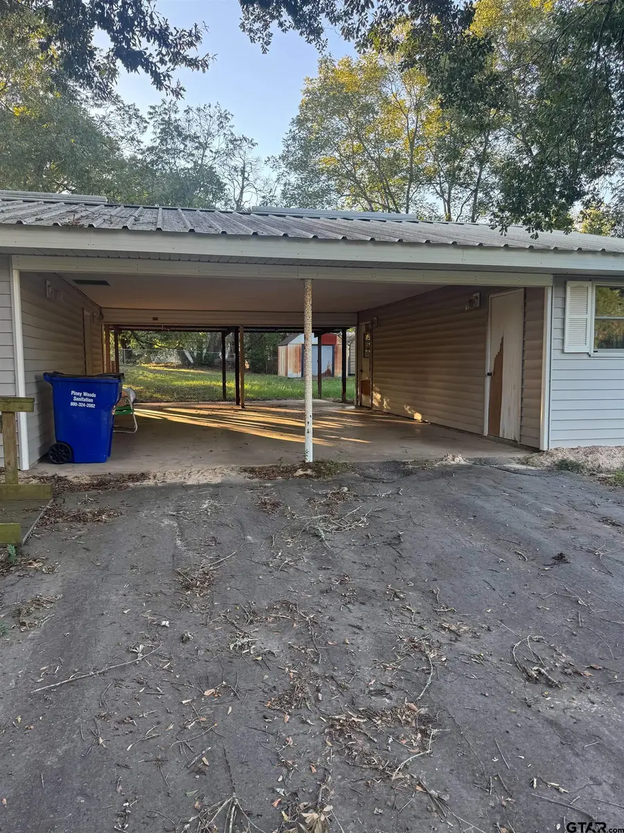 201 Hussey Circle, Winona, TX 75792 - #2